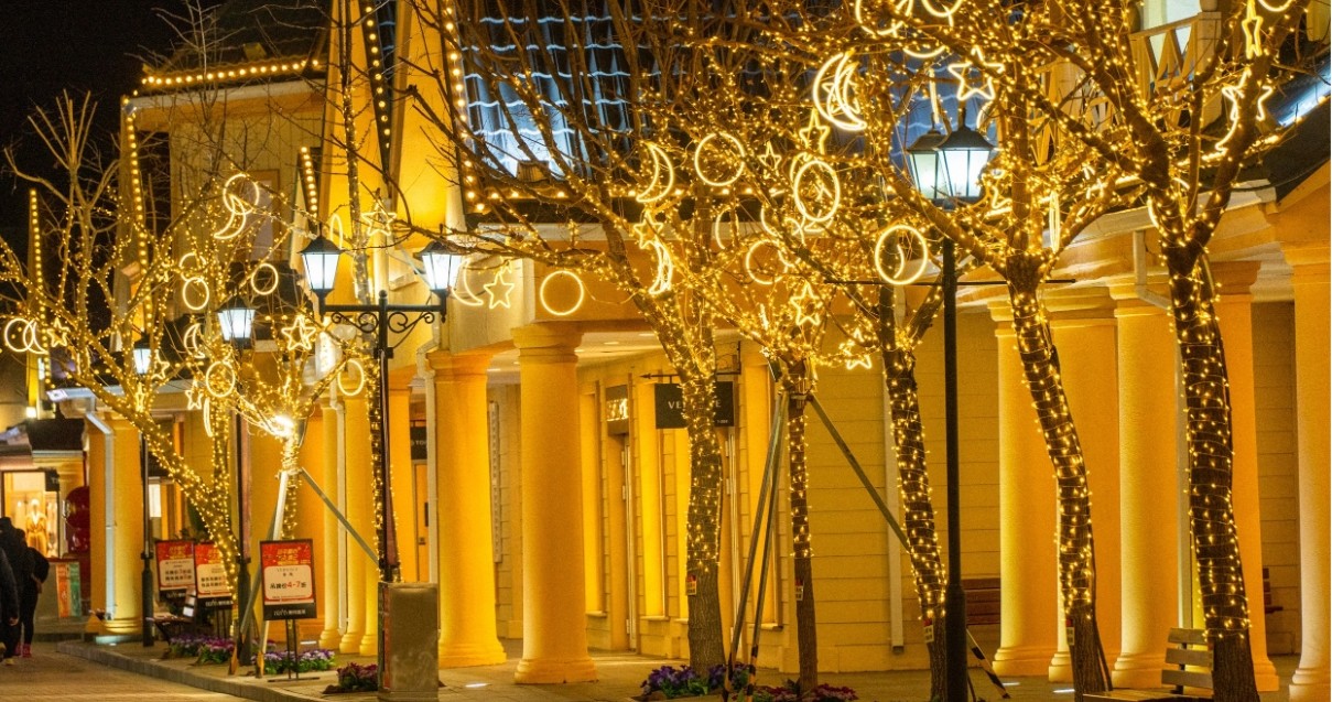 龙8头号玩家奥莱·香江小镇