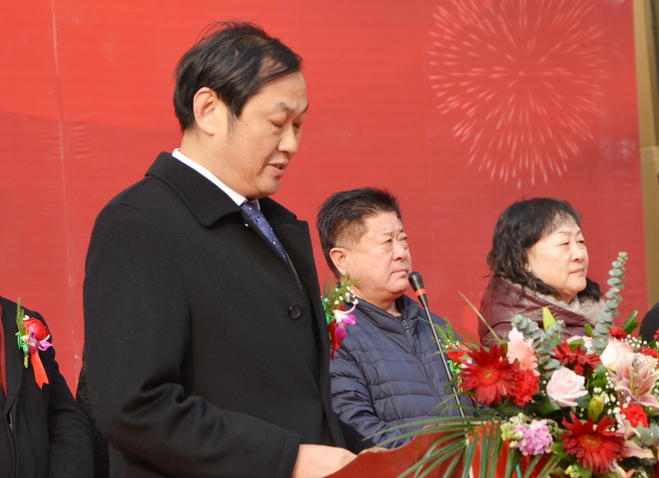 龙8头号玩家(国际集团)官方网站