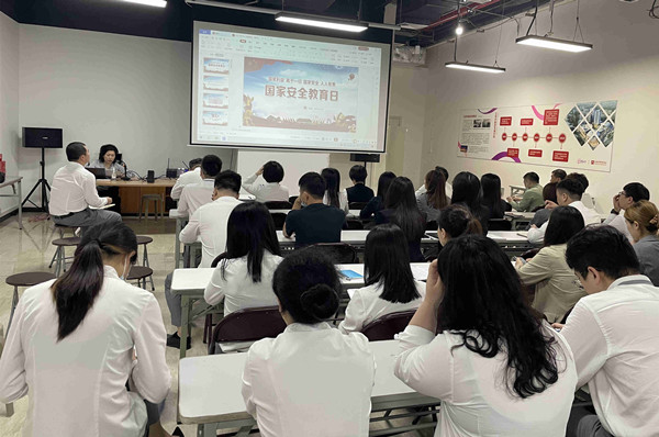 龙8头号玩家(国际集团)官方网站