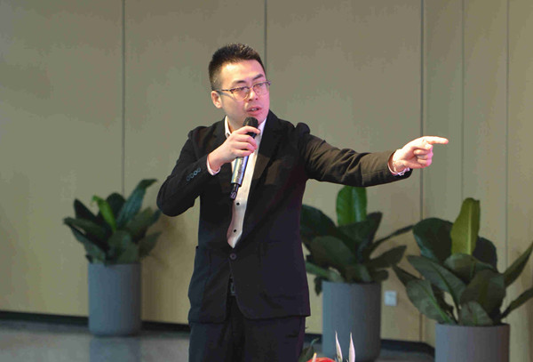 龙8头号玩家(国际集团)官方网站