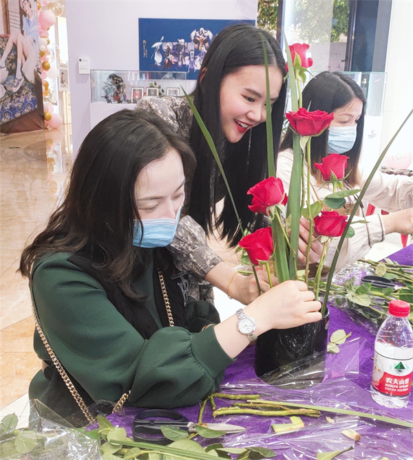 龙8头号玩家(国际集团)官方网站