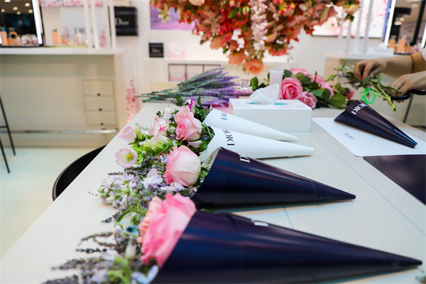 龙8头号玩家(国际集团)官方网站