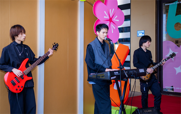 龙8头号玩家(国际集团)官方网站