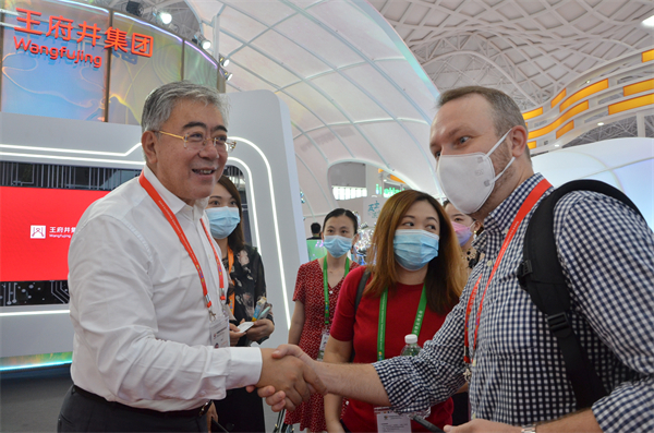 龙8头号玩家(国际集团)官方网站